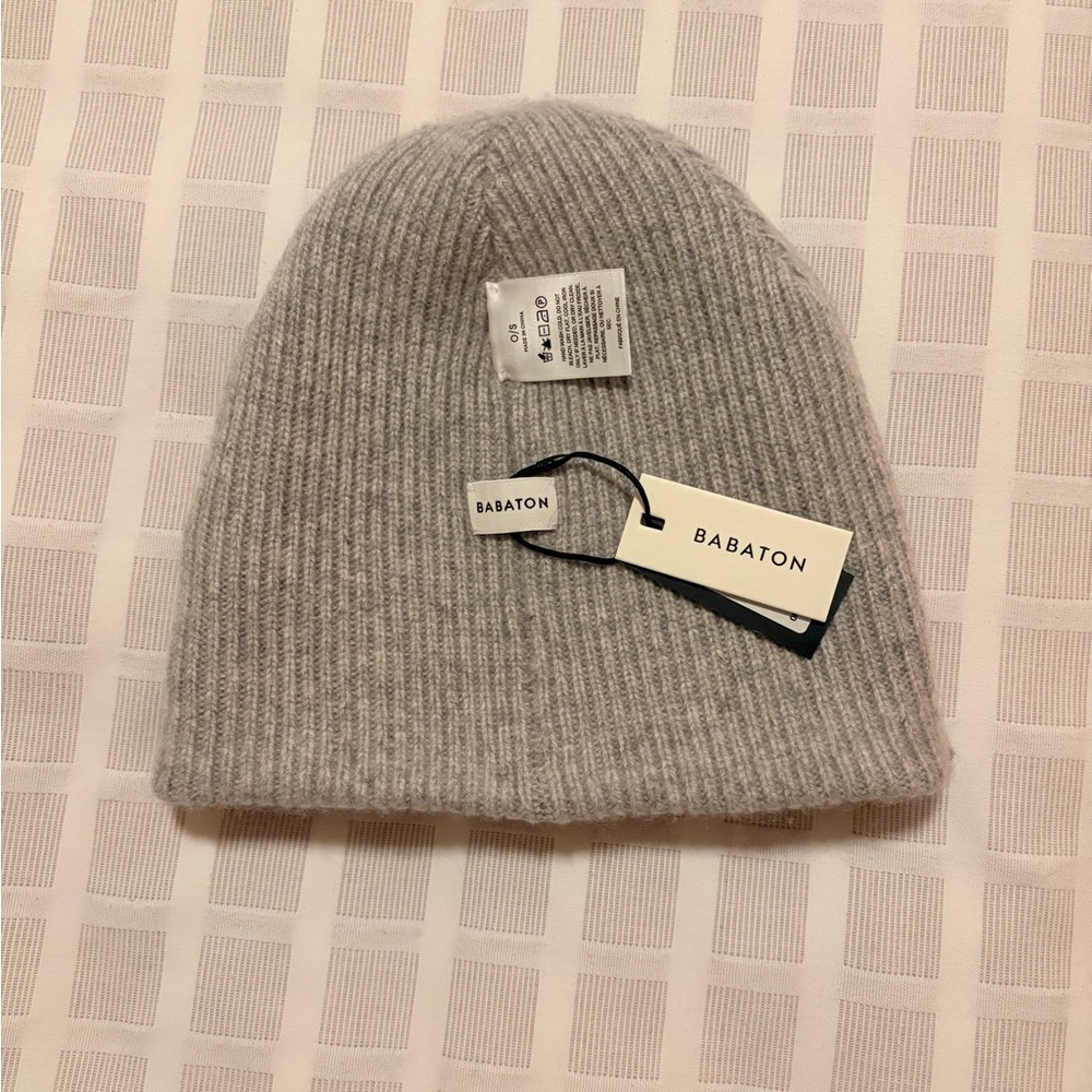 Babaton 100% Cashmere Light Gray Knit Toque - Picture 7 of 12
